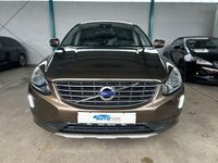 Gebraucht Volvo XC60 Summum 190 PS (139 kW) 2016 Silber SUV