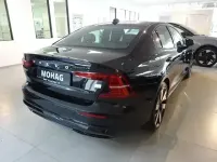 Gebraucht Volvo S60 Ultimate 456 PS (335 kW) 2024 (717) onyx schwarz metallic Limousine