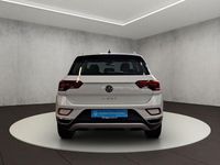 Second-hand VW T-Roc Style 150 CP (110 kW) 2024 Alb SUV