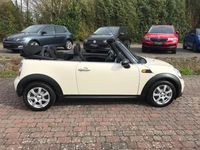 Gebraucht Mini ONE 98 PS (72 kW) 2015 Weiß Kleinwagen
