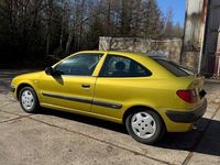 Gebraucht Citroën Xsara 75 PS (55 kW) 2000 Gelb Coupé
