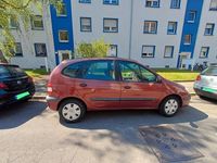 Gebraucht Renault Scénic 107 PS (78 kW) 1999 Rot Van / Kleinbus