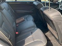 Gebraucht Mercedes ML300 Edition 204 PS (150 kW) 2010 Weiß SUV