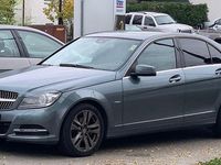 Gebraucht Mercedes C220 170 PS (125 kW) 2011 Grau Limousine