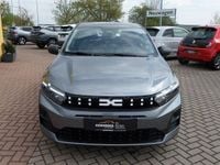 Neu Dacia Sandero Essentiel 67 PS (49 kW) 2026 Grau Limousine