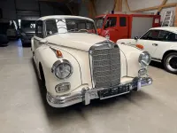 Gebraucht Mercedes 300 160 PS (117 kW) 1960 Beige Limousine