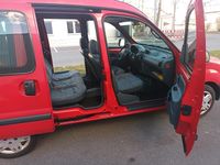 Second-hand Renault Kangoo 85 CP (62 kW) 2000 Roșu Monovolum