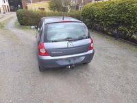 Gebraucht Renault Clio II 75 PS (55 kW) 2007 Blau Kleinwagen