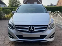 Gebraucht Mercedes B180 122 PS (89 kW) 2017 Silber Kleinwagen