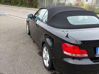 Gebraucht BMW 118 Cabriolet 143 PS (105 kW) 2008 Schwarz Cabrio