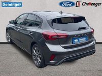 Gebraucht Ford Focus ST-Line 155 PS (114 kW) 2023 Magneticgrau Limousine