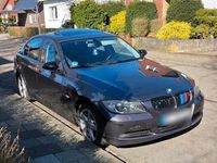 Gebraucht BMW 320 170 PS (125 kW) 2008 Grau Limousine