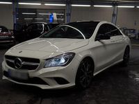 Gebraucht Mercedes CLA200 156 PS (114 kW) 2016 Weiß Coupé