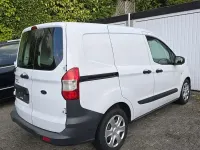 Gebraucht Ford Courier Trend 75 PS (55 kW) 2019 Weiß Van / Kleinbus