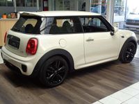 Gebraucht Mini John Cooper Works 102 PS (75 kW) 2020 Pepper white Kleinwagen
