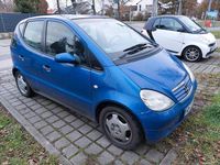 Gebraucht Mercedes A160 Elegance 102 PS (75 kW) 2000 Blau Van / Kleinbus
