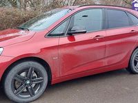 Gebraucht BMW 220 Active Tourer Sport Line 192 PS (141 kW) 2016 Rot Van / Kleinbus