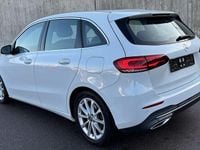 Usata Mercedes B180 116 CV (85 kW) 2020 Bianco Monovolume