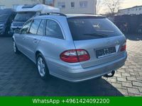 Gebraucht Mercedes E220 150 PS (110 kW) 2006 Silber Kombi