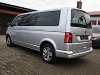 Gebraucht VW Caravelle Highline 204 PS (150 kW) 2021 Silber Van / Kleinbus