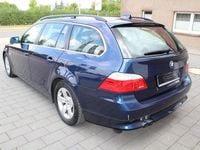 Gebraucht BMW 523 Advantage 190 PS (139 kW) 2008 Blau Kombi