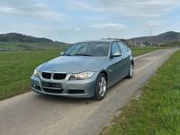 gebraucht BMW 320 i E90*TÜV/AU Neu*