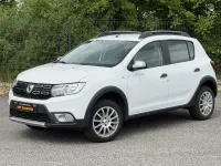 Gebraucht Dacia Sandero Stepway 90 PS (66 kW) 2017 Weiß SUV