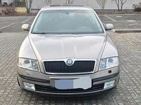 Gebraucht Skoda Octavia 102 PS (75 kW) 2007 Silber Limousine