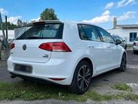 Gebraucht VW Golf VII 105 PS (77 kW) 2014 Weiß Kleinwagen