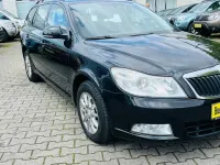 Gebraucht Skoda Octavia Ambition 105 PS (77 kW) 2012 Schwarz Kombi