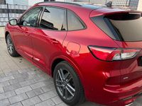 Gebraucht Ford Kuga ST-Line X 190 PS (139 kW) 2022 Rot SUV