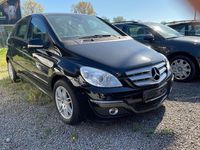 Gebraucht Mercedes 200 140 PS (102 kW) 2010 Schwarz SUV