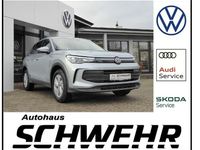 Gebraucht VW Tiguan Basis 131 PS (96 kW) 2025 Oyster silver metallic SUV