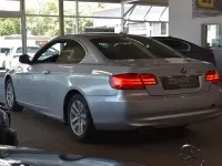 Gebraucht BMW 320 Sport Line 184 PS (135 kW) 2011 Silber Coupé