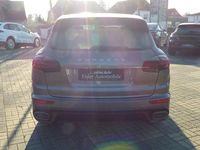 Gebraucht Porsche Cayenne 349 PS (256 kW) 2016 Grau SUV