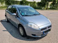 Gebraucht Fiat Grande Punto 77 PS (56 kW) 2009 Blau Kleinwagen