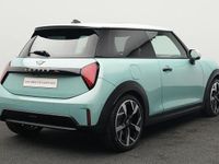 Gebraucht Mini Cooper S Favoured 204 PS (150 kW) 2025 Ocean wave green Kleinwagen