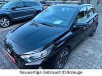 Gebraucht Hyundai i20 Select 101 PS (74 kW) 2021 Schwarz Kleinwagen