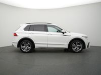Gebraucht VW Tiguan R-line 150 PS (110 kW) 2023 Weiß SUV