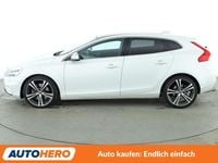 Gebraucht Volvo V40 Momentum 245 PS (180 kW) 2016 Weiß Kombi