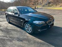 Gebraucht BMW 520 184 PS (135 kW) 2011 Schwarz Kombi