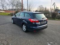 Gebraucht Ford Focus 119 PS (87 kW) 2012 Blau Kombi