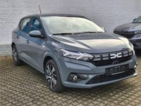 Neu Dacia Sandero Expression 91 PS (66 kW) 2026 Grau Limousine