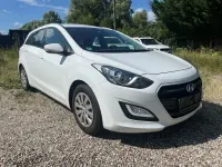 Gebraucht Hyundai i30 Trend 110 PS (80 kW) 2015 Weiß Limousine