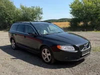 Gebraucht Volvo V70 Momentum 163 PS (119 kW) 2012 Schwarz Kombi