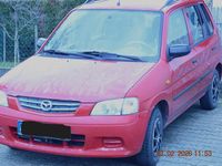 Usado Mazda Demio 63 HP (46 kW) 2000 Vermelho Citadino