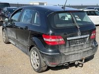 Gebraucht Mercedes B200 140 PS (102 kW) 2010 Schwarz Van / Kleinbus