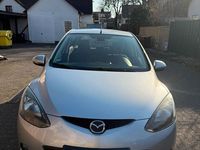 Gebraucht Mazda 2 Independence 86 PS (63 kW) 2008 Silber Kleinwagen