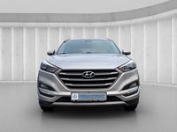 Gebraucht Hyundai Tucson Intro Edition 132 PS (97 kW) 2016 Gold SUV