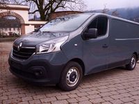 Gebraucht Renault Trafic Komfort 145 PS (106 kW) 2021 Grau Van / Kleinbus